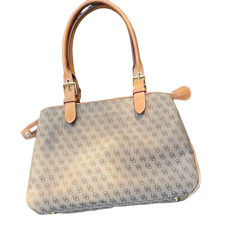 Dooney & Bourke Signature Buckle Shopper Satchel, Large
